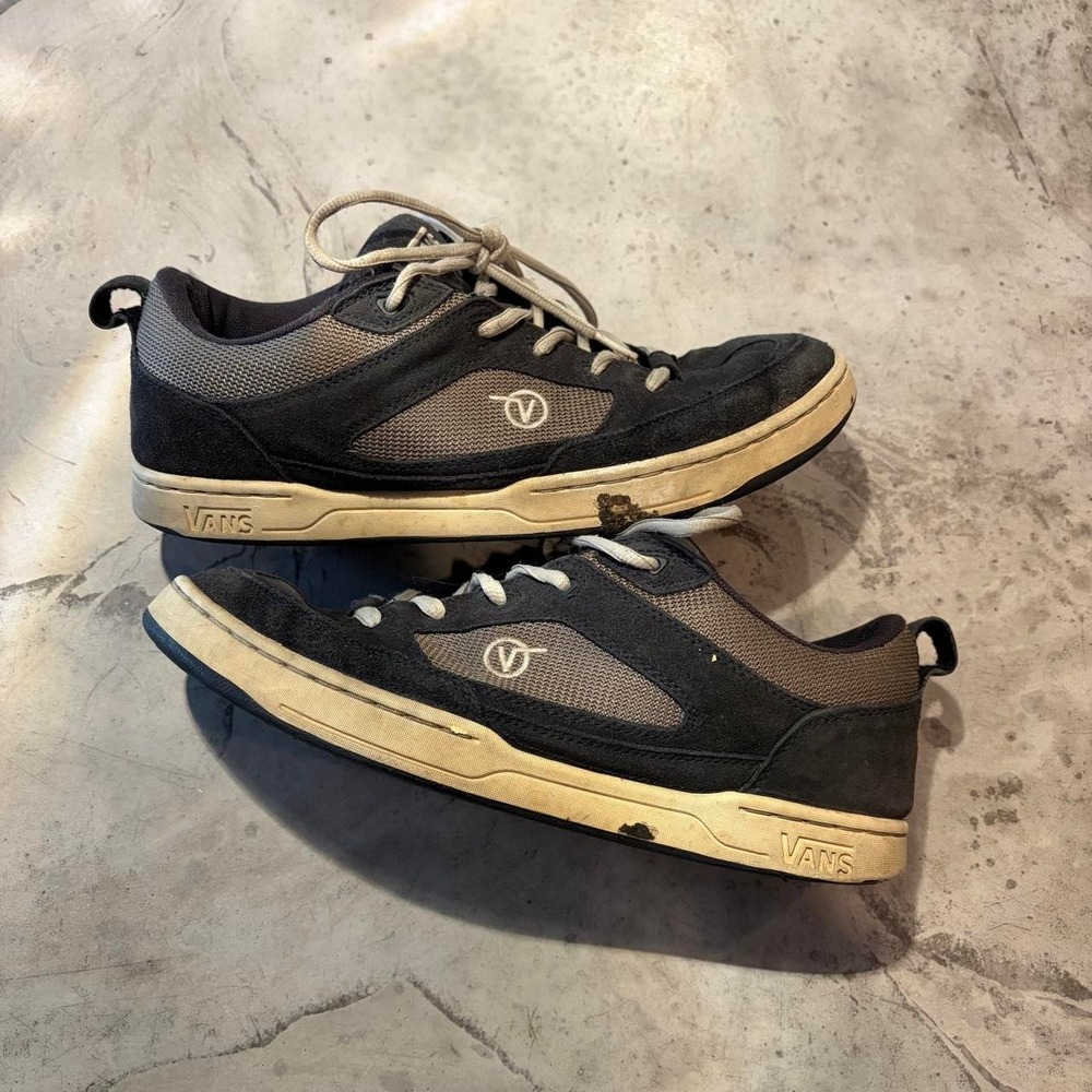 Vans Vintage Y2K Skateboard Shoes Black Grey Fat Tongue Mens Size 12 Chunky